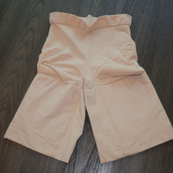 NEW SPANX Power Short Shaper Short Soft Nude Size Medium 6" Inseam - Picture 8 of 11